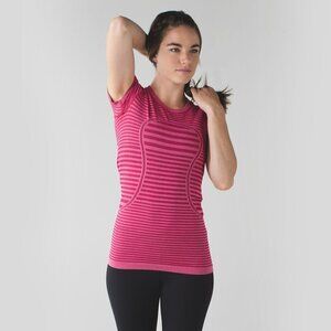 Lululemon Womens Swiftly Tech Short Sleeve Shirt Rare Design Striped